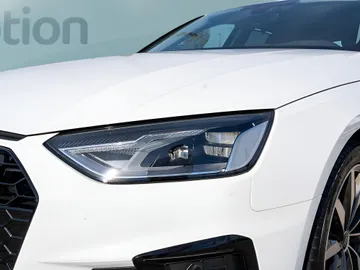 Car image 23