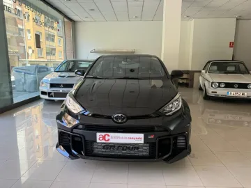 Car image 5