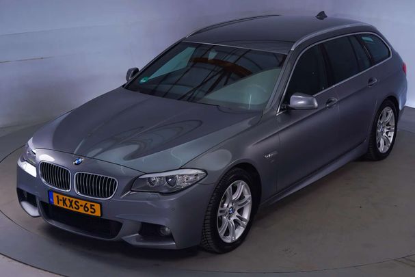 BMW 520i Touring 135 kW image number 13