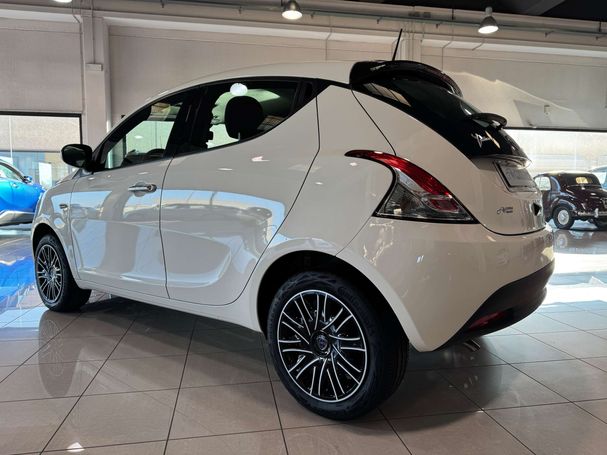 Lancia Ypsilon 51 kW image number 2