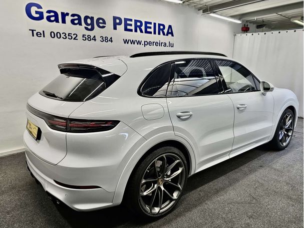 Porsche Cayenne Turbo 404 kW image number 2