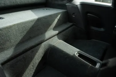 Car image 39
