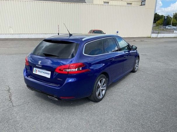 Peugeot 308 1.2 PureTech 130 96 kW image number 2