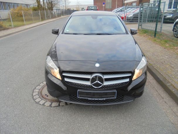 Mercedes-Benz A 180 BlueEFFICIENCY 90 kW image number 3