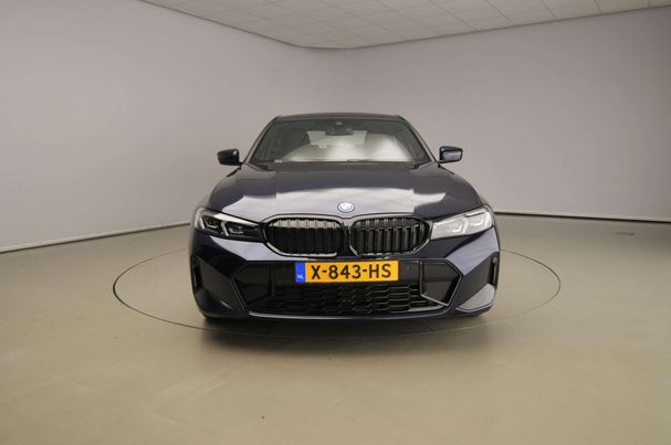 BMW 320 e 150 kW image number 2