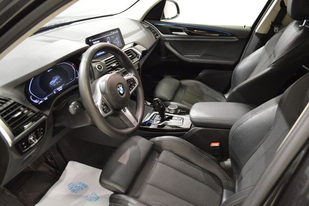 BMW X3 xDrive30e 216 kW image number 6