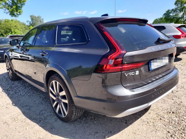 Volvo V90 Cross Country B6 AWD Ultimate 221 kW image number 5