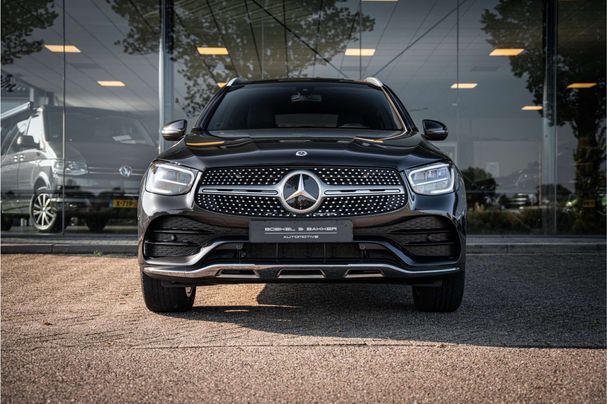 Mercedes-Benz GLC 300 e 4Matic 235 kW image number 20