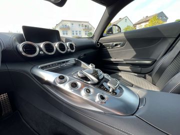 Car image 31