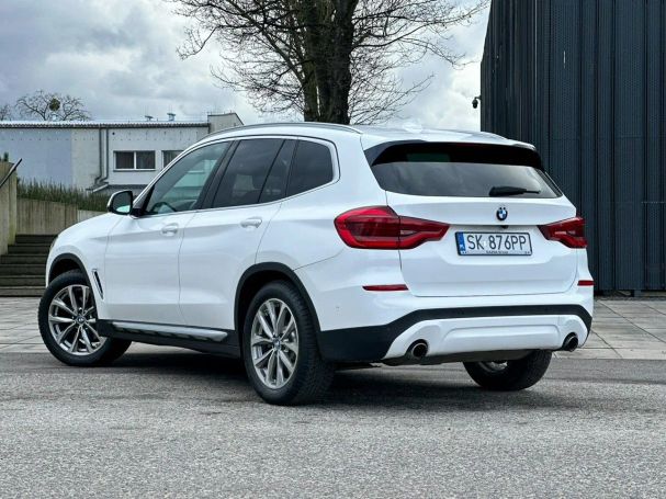 BMW X3 xDrive 187 kW image number 13