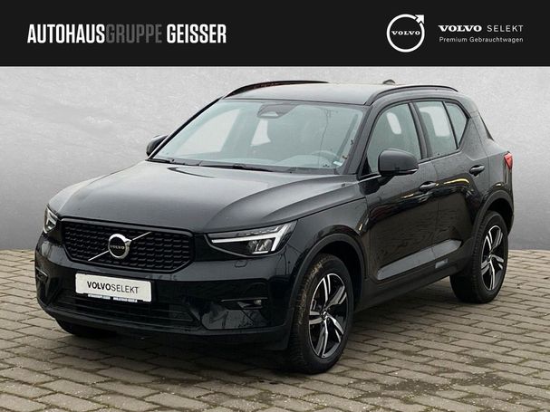 Volvo XC40 B3 Plus Dark 120 kW image number 1