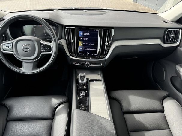 Volvo V60 AWD Inscription B5 184 kW image number 15