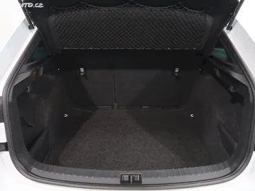 Car image 36