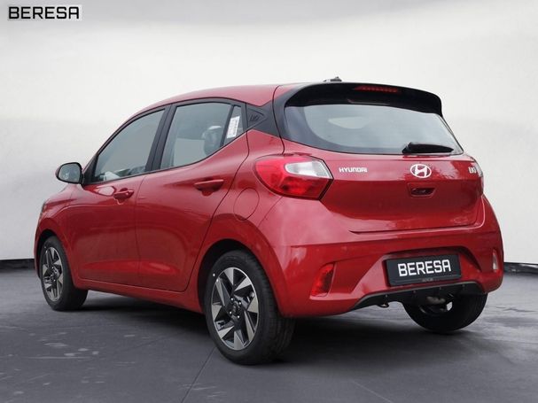 Hyundai i10 1.2 Trend 58 kW image number 3