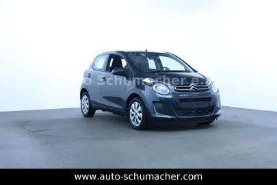 Car image 2