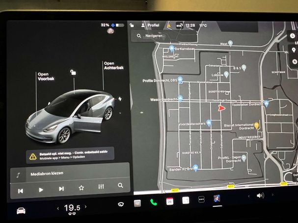 Tesla Model 3 60 Plus 175 kW image number 19