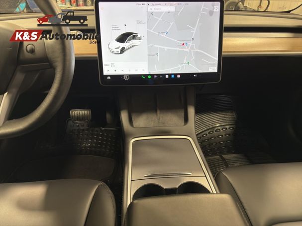 Tesla Model 3 Long Range AWD 324 kW image number 10