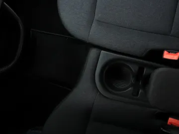 Car image 45