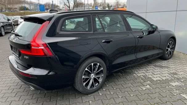 Volvo V60 D3 AWD Momentum 110 kW image number 9