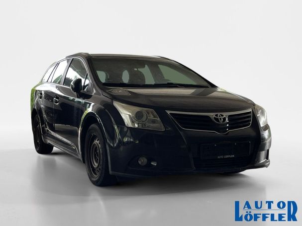 Toyota Avensis D 93 kW image number 2