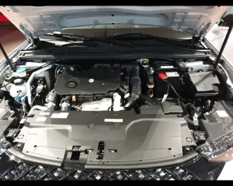 Car image 37