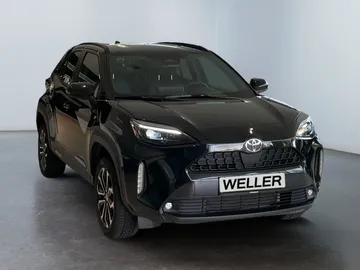 Car image 3