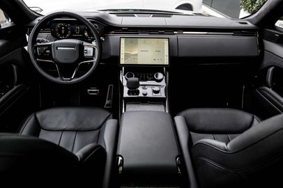 Car image 32