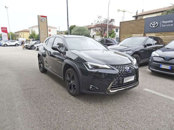 Lexus UX 250h 135 kW image number 2