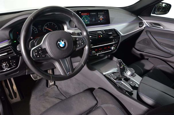 BMW 520d xDrive 140 kW image number 4