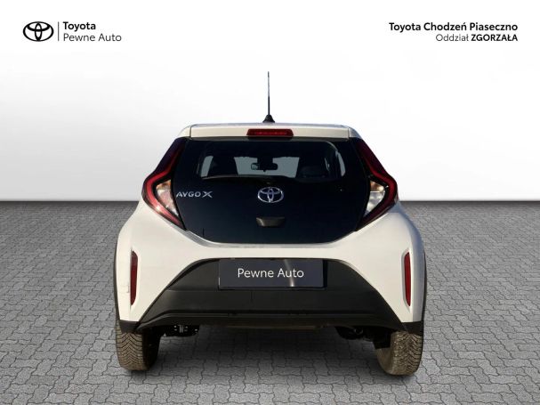 Toyota Aygo X 53 kW image number 4