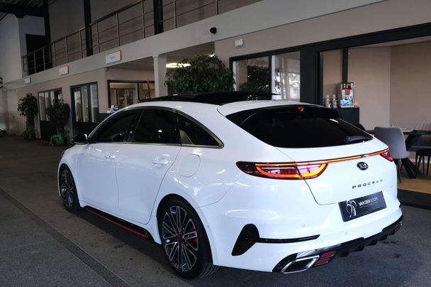 Kia ProCeed GT 150 kW image number 23