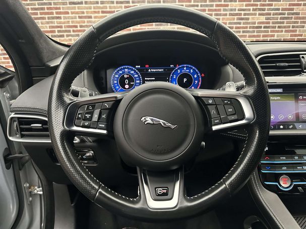 Jaguar F-Pace AWD SVR 405 kW image number 16