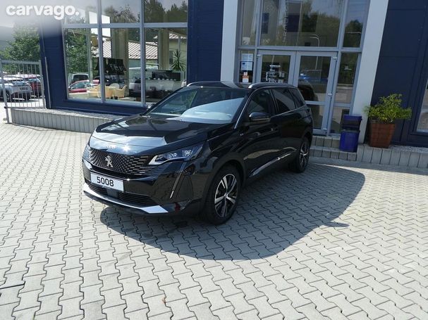 Peugeot 5008 BlueHDi 180 EAT8 GT 130 kW image number 1