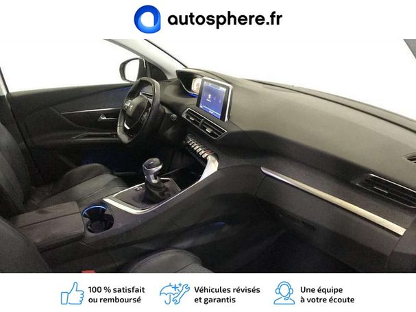 Peugeot 3008 Allure 97 kW image number 14