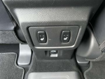 Car image 36