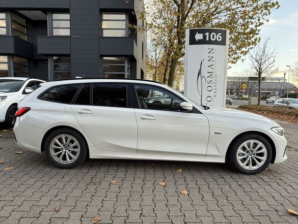 BMW 330 Touring 185 kW image number 2