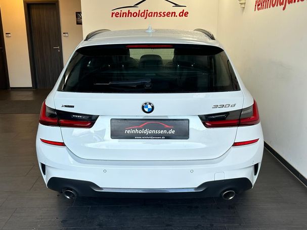 BMW 330d Touring M Sport xDrive 210 kW image number 6