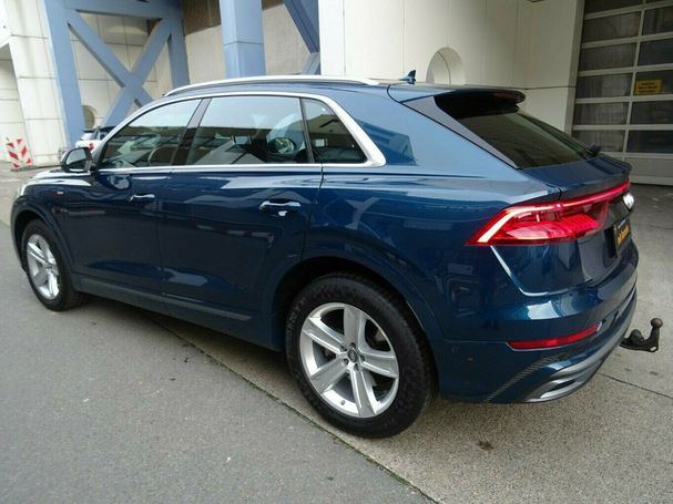 Audi Q8 50 TDI quattro Tiptronic S-line 210 kW image number 16