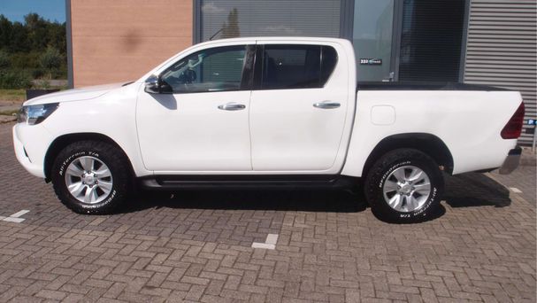 Toyota Hilux D Double Cab 2.4 4D 110 kW image number 2