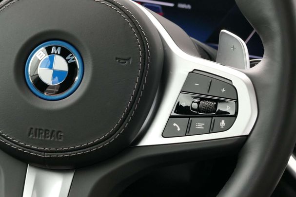 BMW X5 50e xDrive 360 kW image number 38