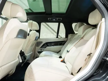 Car image 43