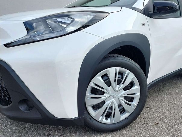 Toyota Aygo X 1.0 53 kW image number 4