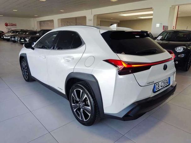 Lexus UX 250h 107 kW image number 25