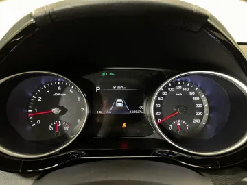 Car image 27