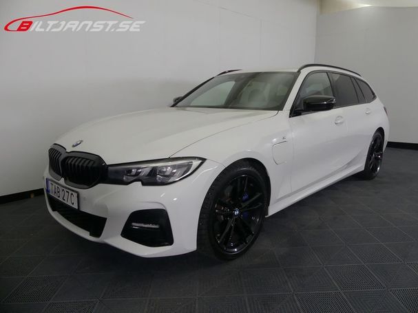 BMW 330e Touring M Sport 218 kW image number 1