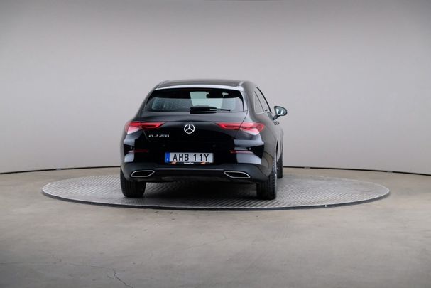 Mercedes-Benz CLA 200 Shooting Brake 121 kW image number 4