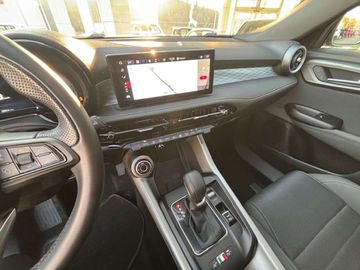 Car image 14