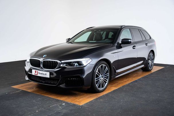 BMW 540i Touring xDrive 250 kW image number 30