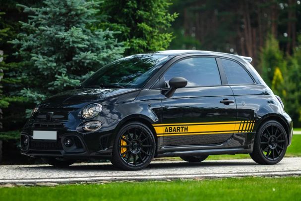 Abarth 500 1.4 16V T Jet 132 kW image number 9