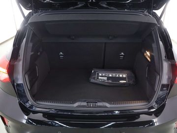 Car image 37